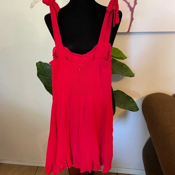 Reformation Christine Dress - Picture 3 of 4